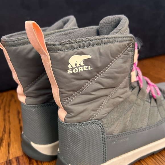 Sorel Kids waterproof boots - Picture 3 of 6